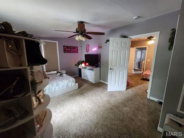 2214 McCausland Avenue, St Louis, MO 63143
