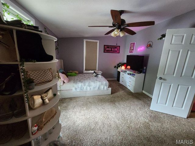2214 McCausland Avenue, St Louis, MO 63143