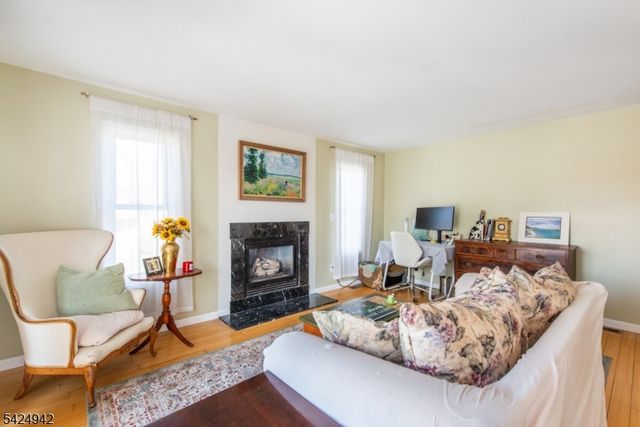 13 Witherwood Dr, Hardyston Twp., NJ 07419