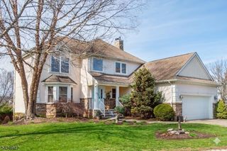 13 Witherwood Dr, Hardyston Twp., NJ 07419