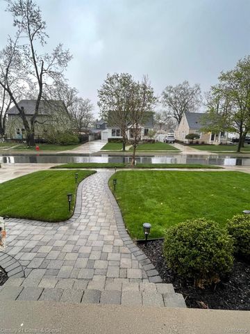 550 Arthur Street, Plymouth, MI 48170