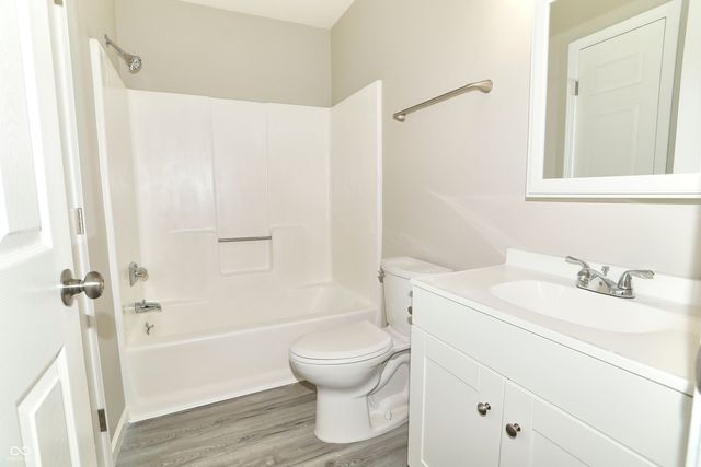 4008 Zinfandel Way, Indianapolis, IN 46254