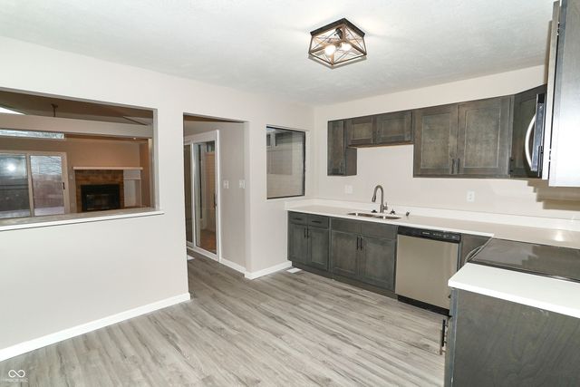 4008 Zinfandel Way, Indianapolis, IN 46254