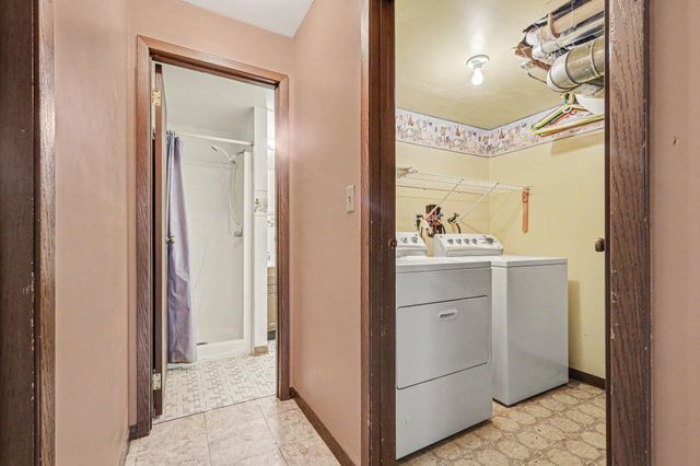 1436 W 94th Avenue, Crown Point, IN 46307