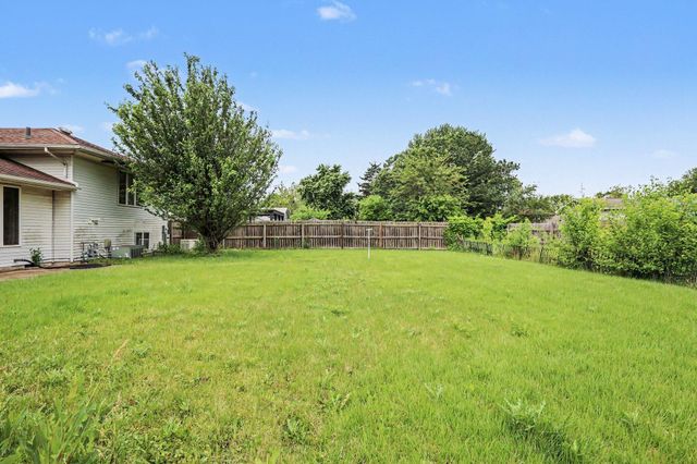 1436 W 94th Avenue, Crown Point, IN 46307