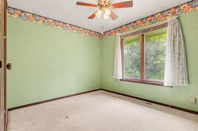 1436 W 94th Avenue, Crown Point, IN 46307