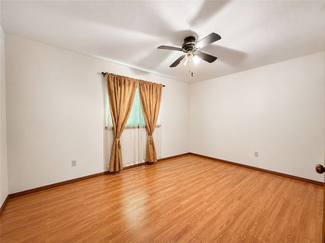 11651 Amy Avenue, Rogers, AR 72756