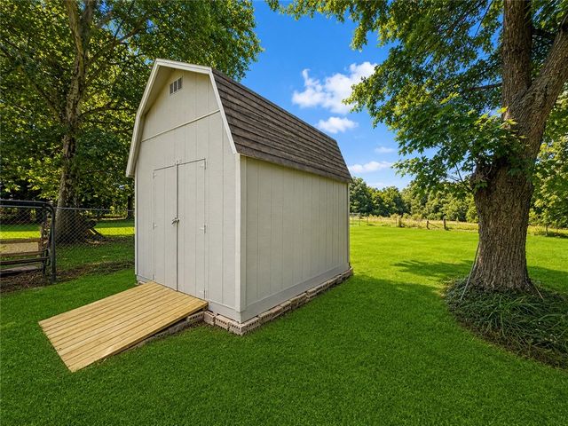 11651 Amy Avenue, Rogers, AR 72756