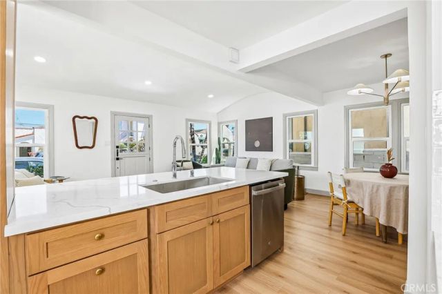 131 Santa Ana, Long Beach, CA 90803
