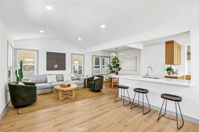 131 Santa Ana, Long Beach, CA 90803