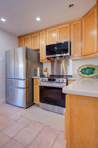 1305 Fiori Ave, Modesto, CA 95350