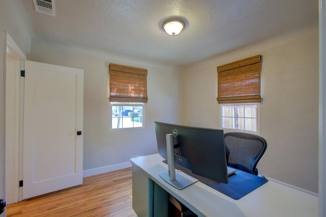 1305 Fiori Ave, Modesto, CA 95350