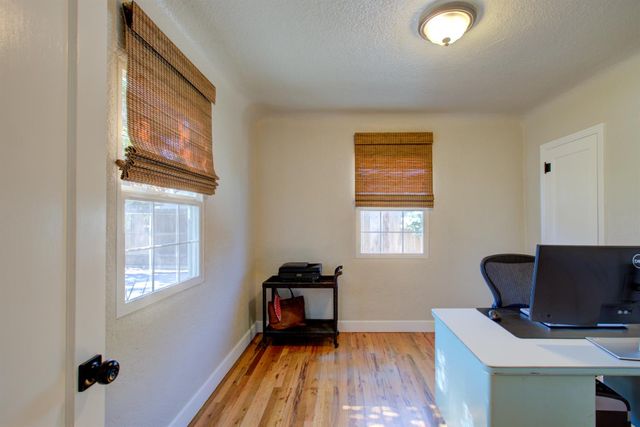 1305 Fiori Ave, Modesto, CA 95350