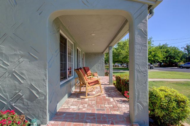 1305 Fiori Ave, Modesto, CA 95350