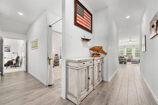 21006 Santa Rosa Ave, Lago Vista, TX 78645
