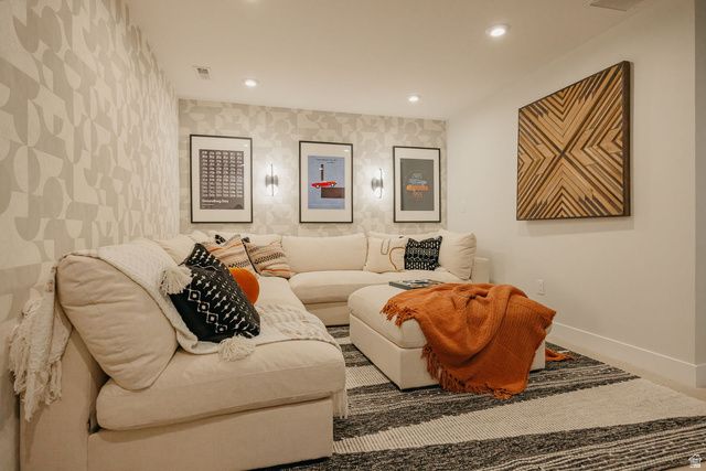 5399 S CENTURY WAY, Riverdale, UT 84405