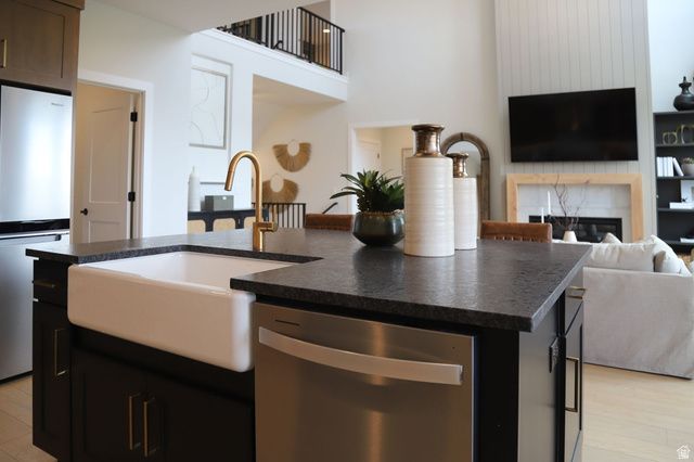 5399 S CENTURY WAY, Riverdale, UT 84405