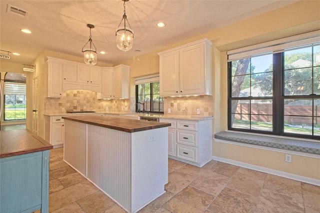 3018 Senna Ridge TRL, Round Rock, TX 78665