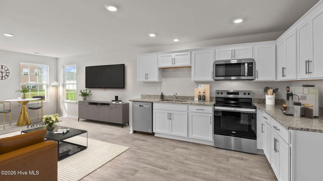 303 Teddy Bear Court NW, Ayden, NC 28513