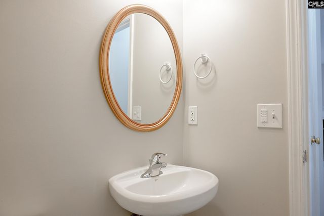 534 S Maney Court, Hopkins, SC 29061