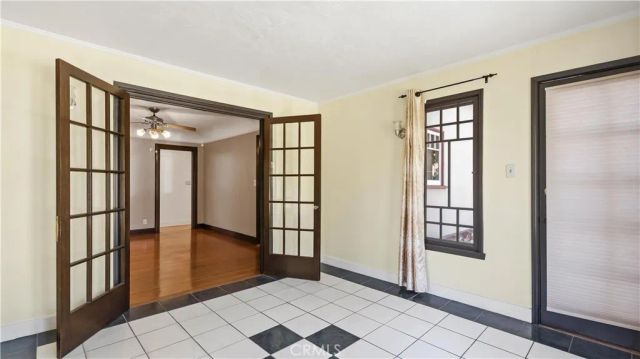 439 S Grand Oaks Ave, Pasadena, CA 91107