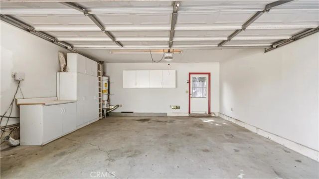 439 S Grand Oaks Ave, Pasadena, CA 91107