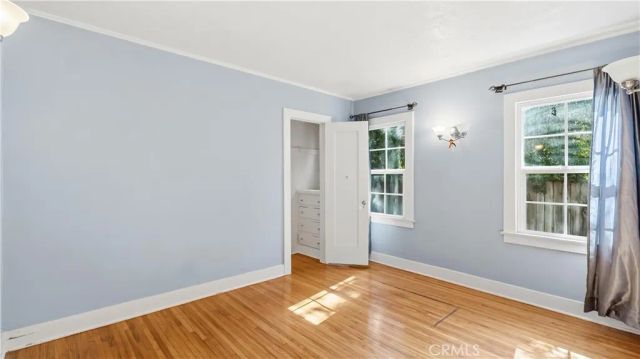 439 S Grand Oaks Ave, Pasadena, CA 91107