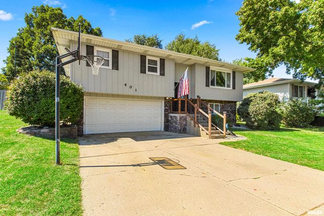 401 PECAN Street, Pekin, IL 61554