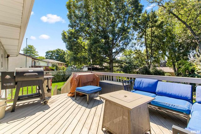 401 PECAN Street, Pekin, IL 61554