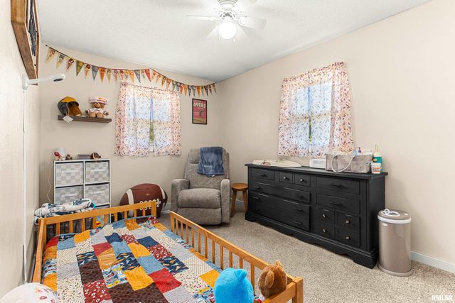 401 PECAN Street, Pekin, IL 61554