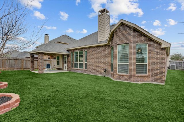 1536 Nacogdoches Valley Drive, Houston, TX 77573