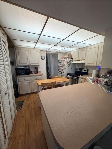 225 COUNTRY CLUB DRIVE C330, Largo, FL 33771