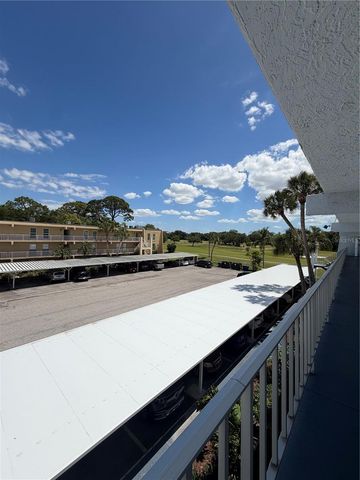 225 COUNTRY CLUB DRIVE C330, Largo, FL 33771