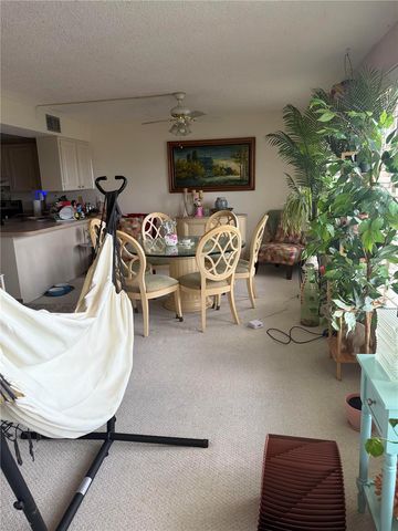 225 COUNTRY CLUB DRIVE C330, Largo, FL 33771