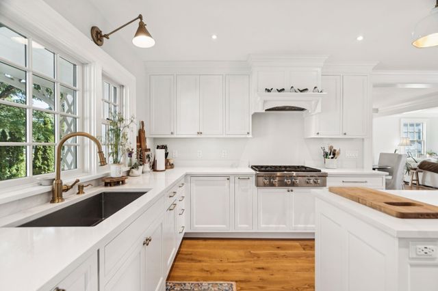 24 Westminster Street, Walpole, NH 03608