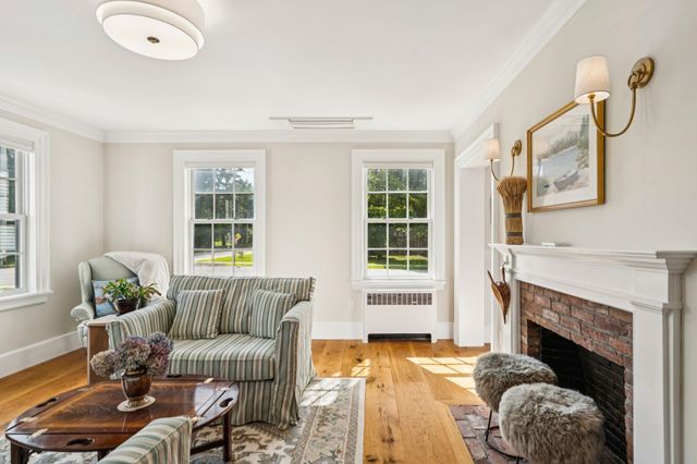 24 Westminster Street, Walpole, NH 03608