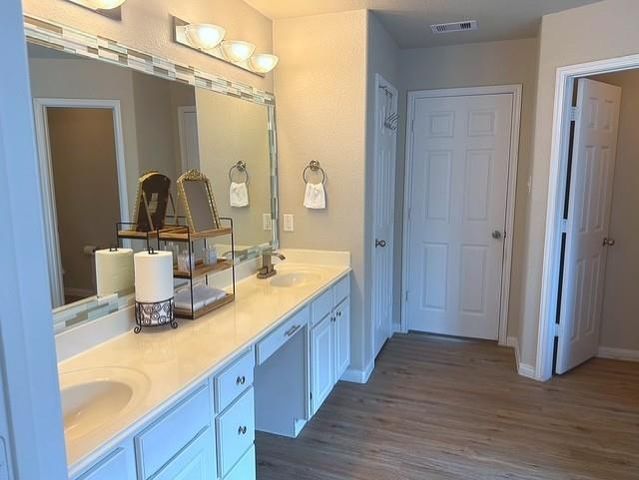 1330 Yucca Mountain Drive, Houston, TX 77090