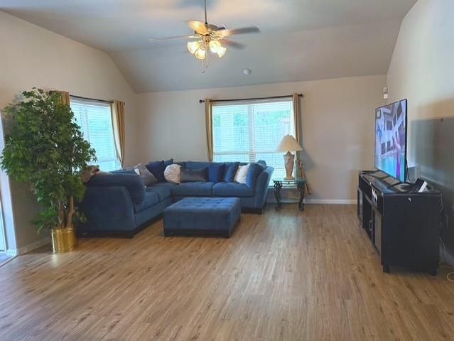 1330 Yucca Mountain Drive, Houston, TX 77090