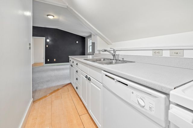 85 Dartmouth College Hwy Unit 203, Lyme, NH 03768