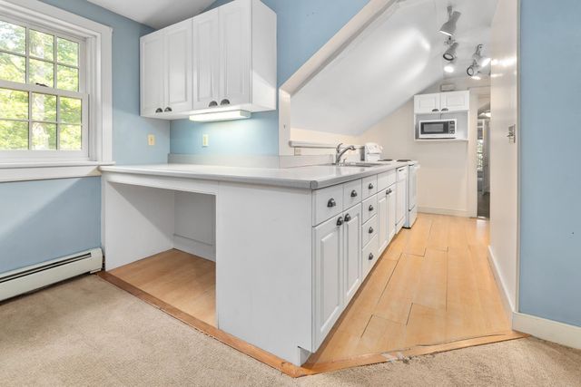 85 Dartmouth College Hwy Unit 203, Lyme, NH 03768