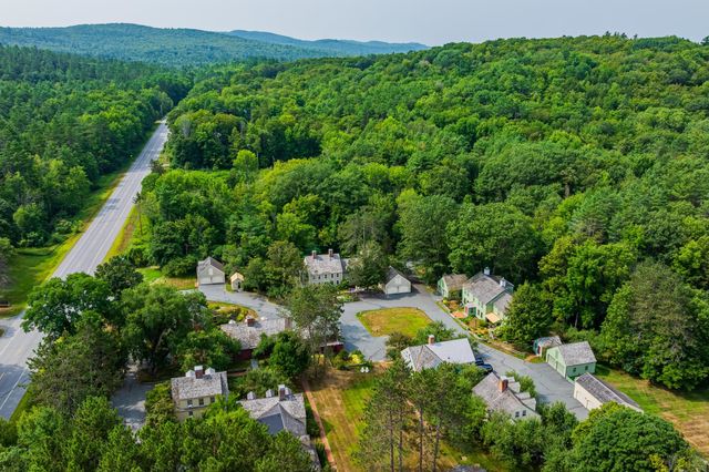 85 Dartmouth College Hwy Unit 203, Lyme, NH 03768