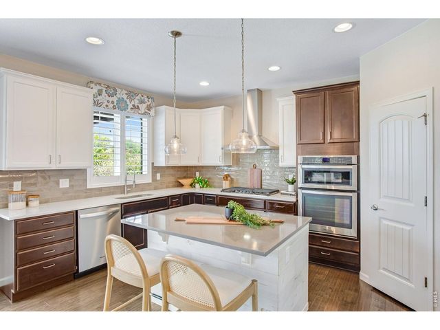 8876 Blackwood Dr, Windsor, CO 80550