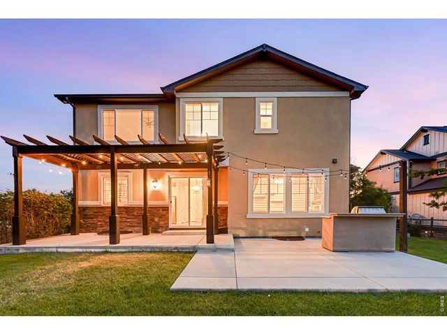 8876 Blackwood Dr, Windsor, CO 80550