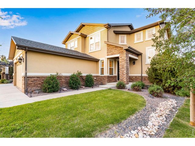 8876 Blackwood Dr, Windsor, CO 80550