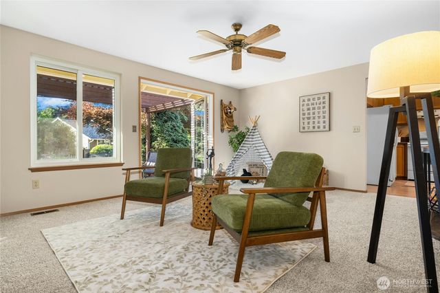 13722 SE 200th Street, Kent, WA 98042