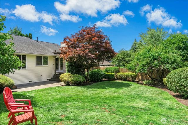 13722 SE 200th Street, Kent, WA 98042