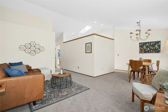 13722 SE 200th Street, Kent, WA 98042