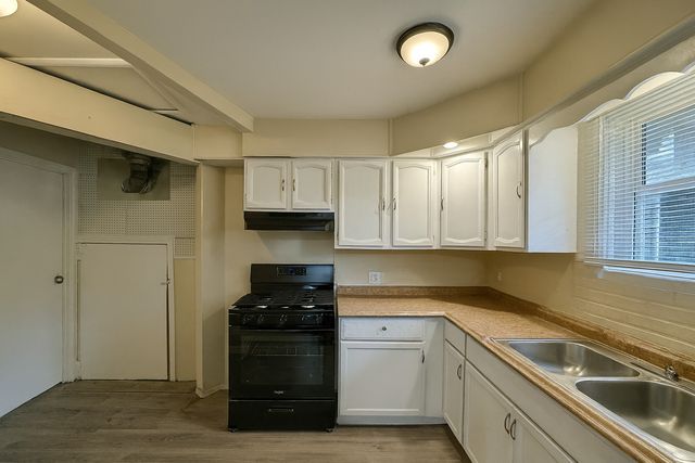 14708 Shepard Drive, Dolton, IL 60419