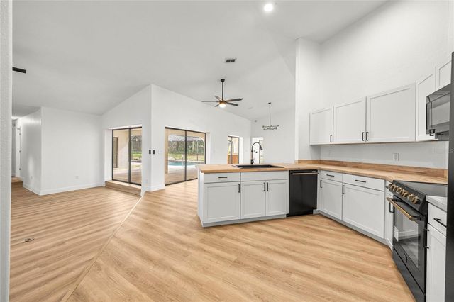 375 N HIGHVIEW AVENUE, Hernando, FL 34442