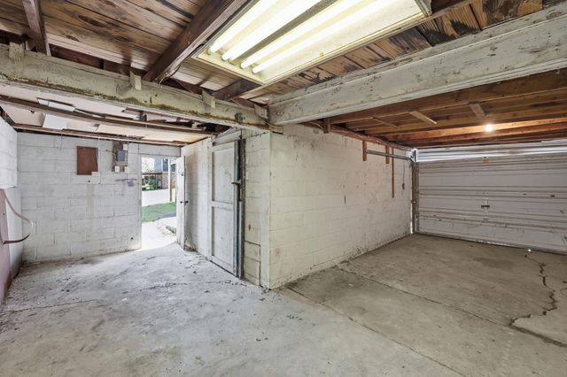 817 Bellows Mill Road, Harrodsburg, KY 40330